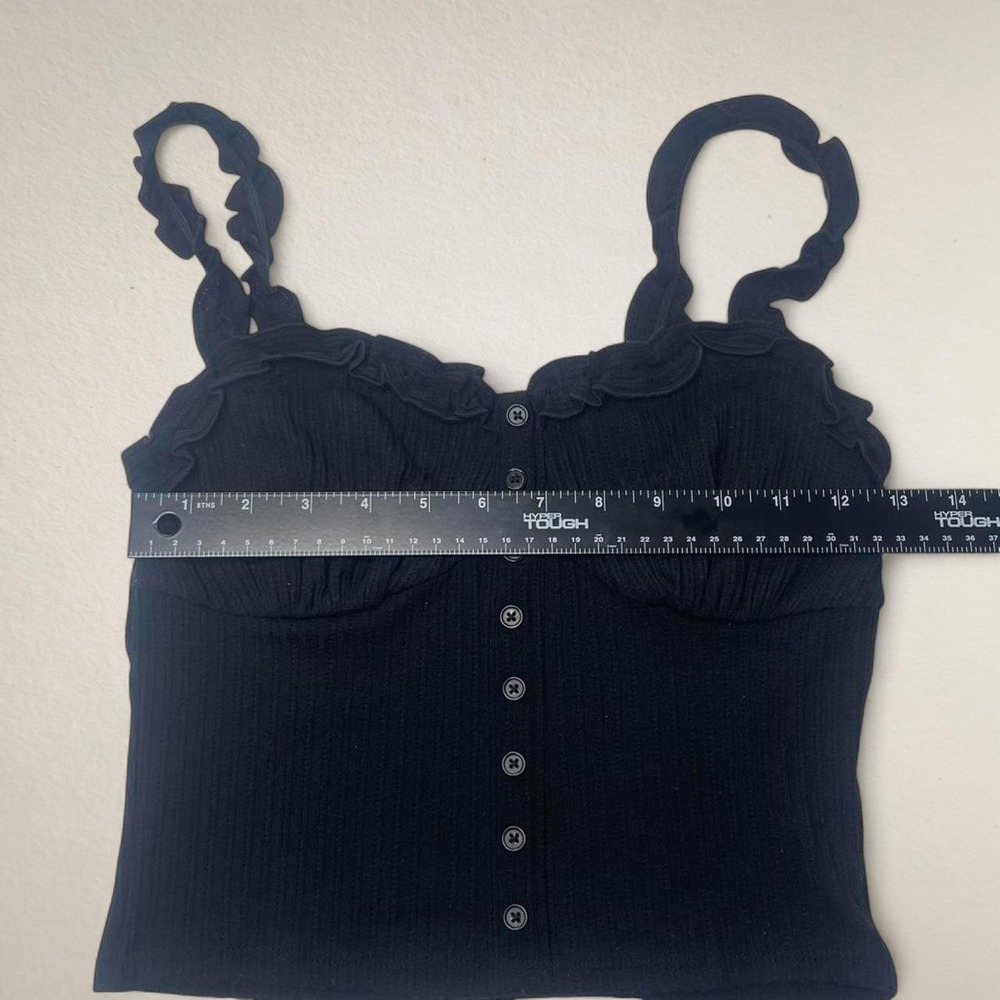 Forever 21 Black Ribbed Ruffle Button Front Crop Top - Picture 6 of 7